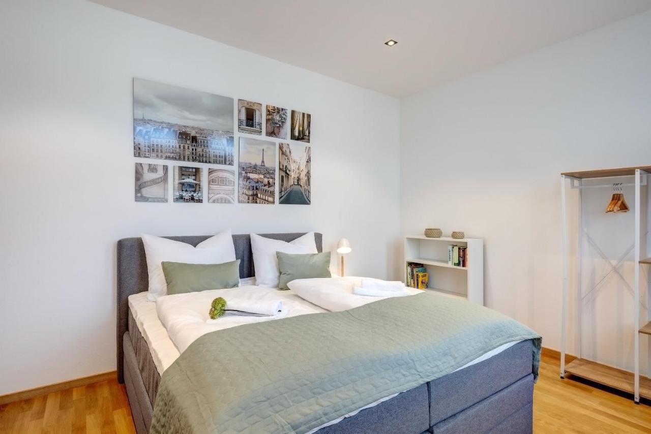 Kaza Guesthouse, Centrally Located 2 & 3 Bedroom Apartments In Аугсбург Екстериор снимка