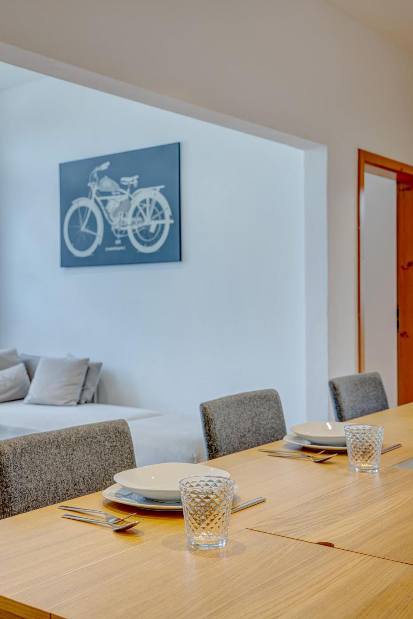 Kaza Guesthouse, Centrally Located 2 & 3 Bedroom Apartments In Аугсбург Екстериор снимка